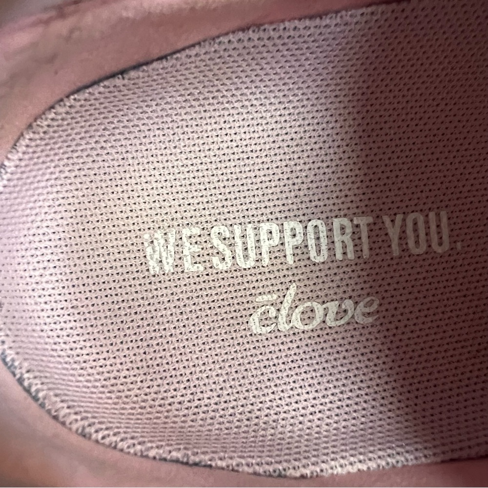 Clove Classic Nursing Clarino Vegan Leather Elastic Cushion Sneaker Shoe Pink Up - Picture 10 of 17